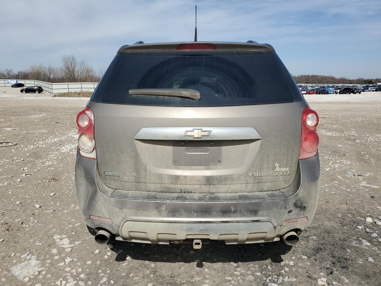 2011 CHEVROLET EQUINOX LT - Фото 6