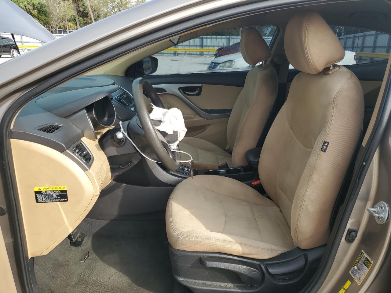 2013 HYUNDAI ELANTRA GL - Image 7