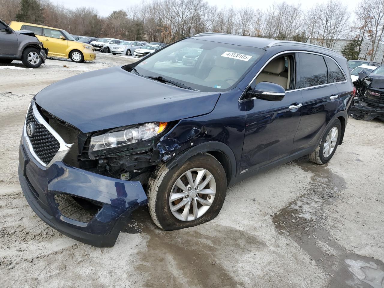 2017 KIA SORENTO LX