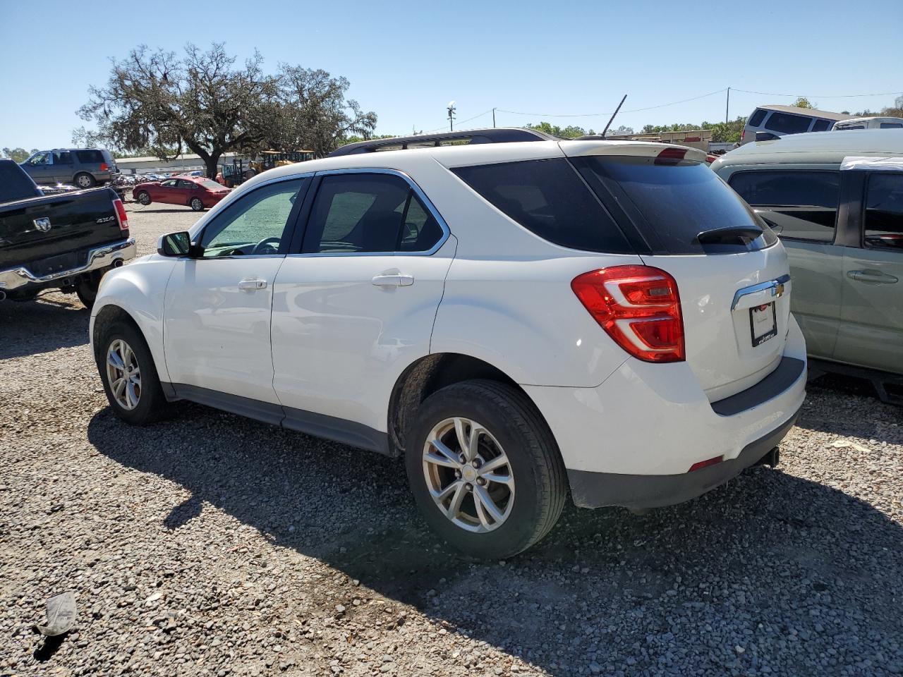 2016 CHEVROLET EQUINOX LT - Image 2