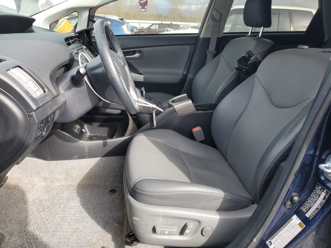 2015 TOYOTA PRIUS - Фото 7