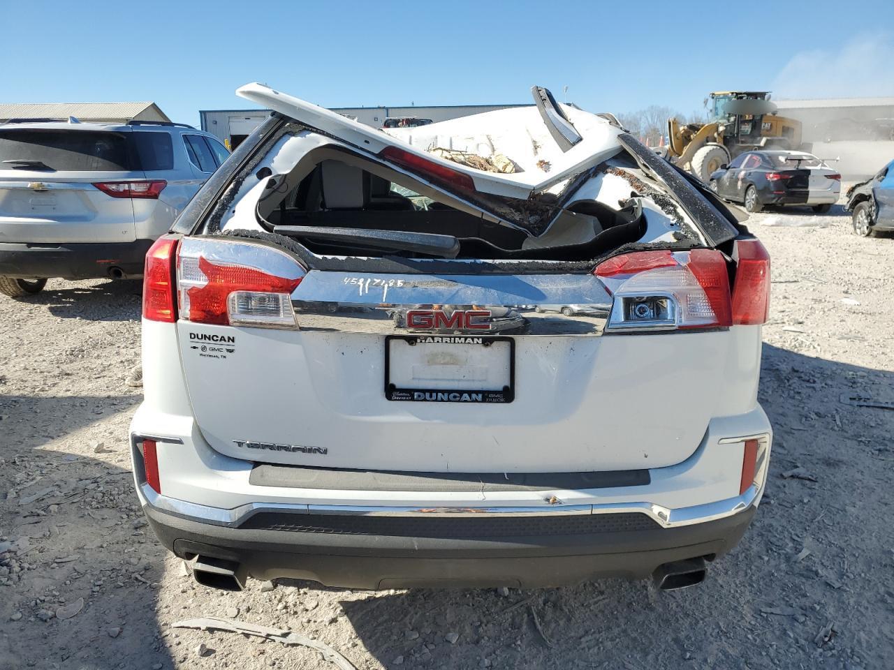 2016 GMC TERRAIN SL - Image 6