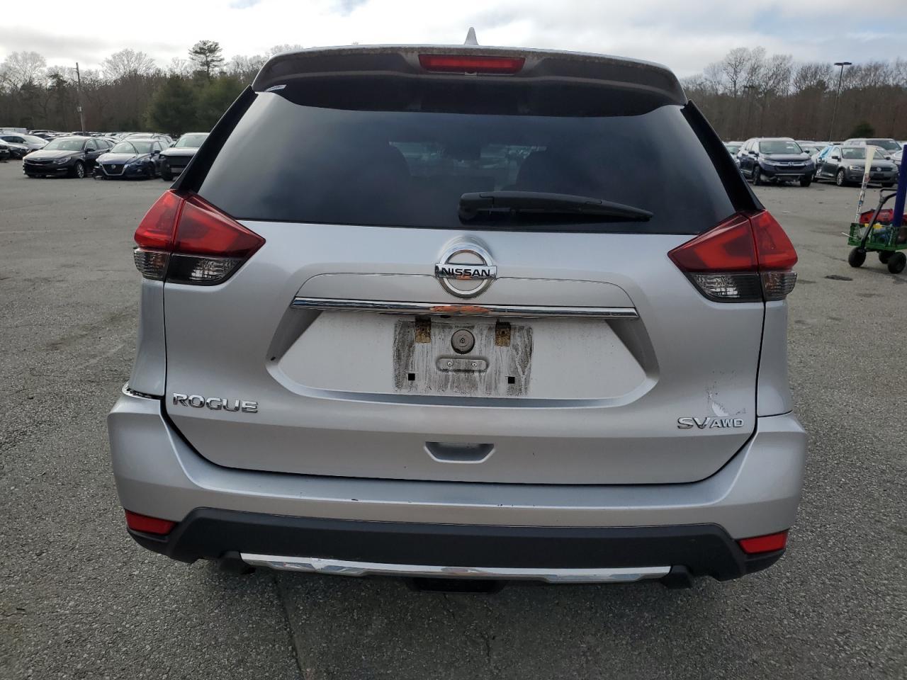 2018 NISSAN ROGUE S - Image 6