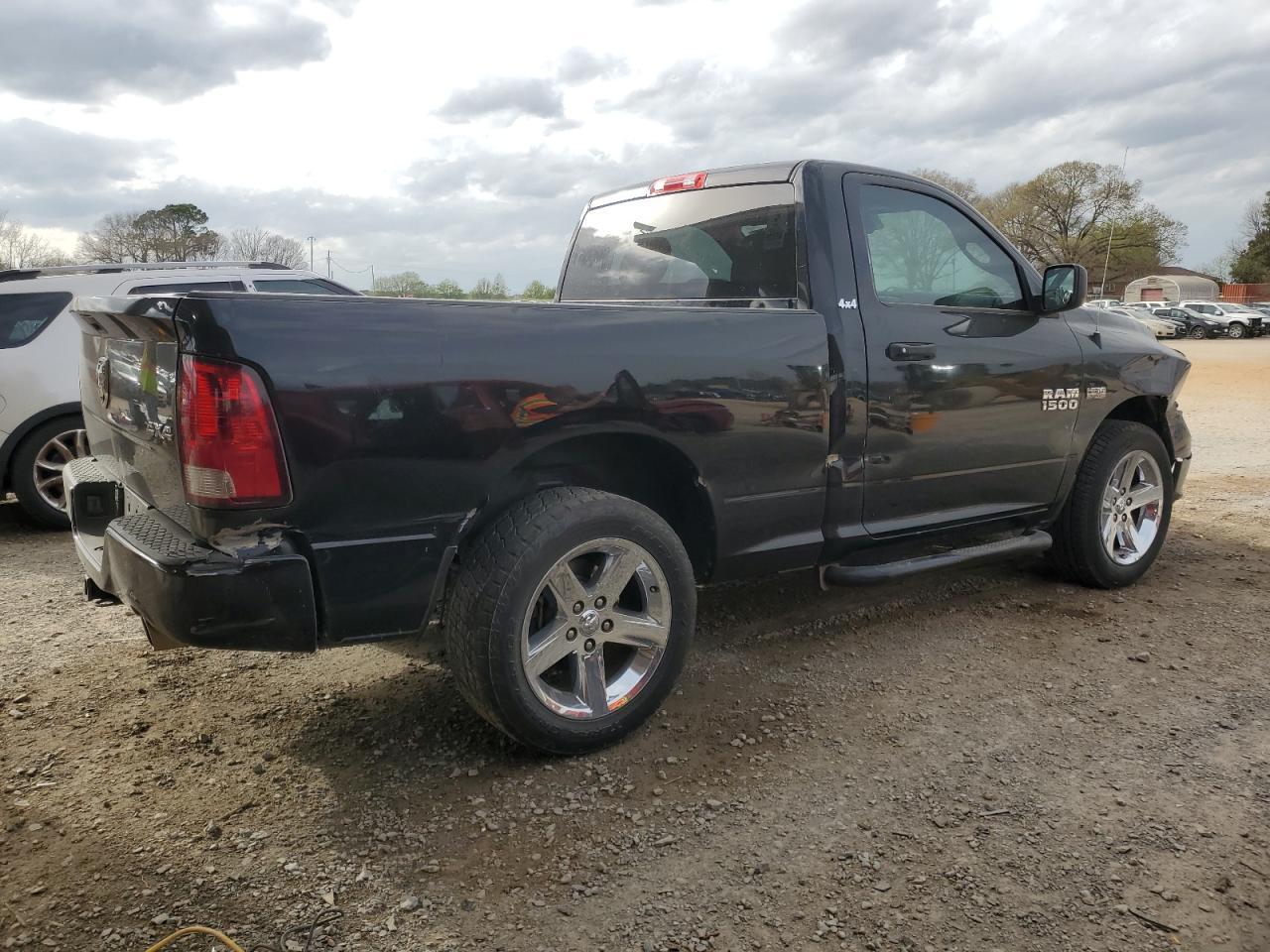 2015 RAM 1500 ST - Image 3