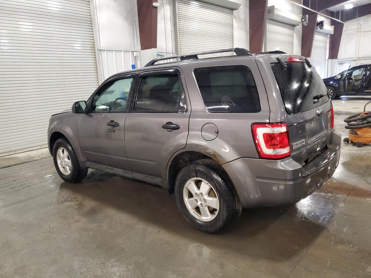 2012 FORD ESCAPE XLT - Фото 2