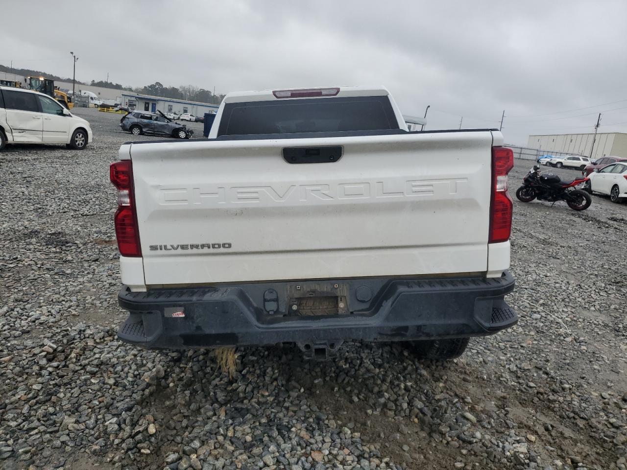 2021 CHEVROLET SILVERADO - Фото 6