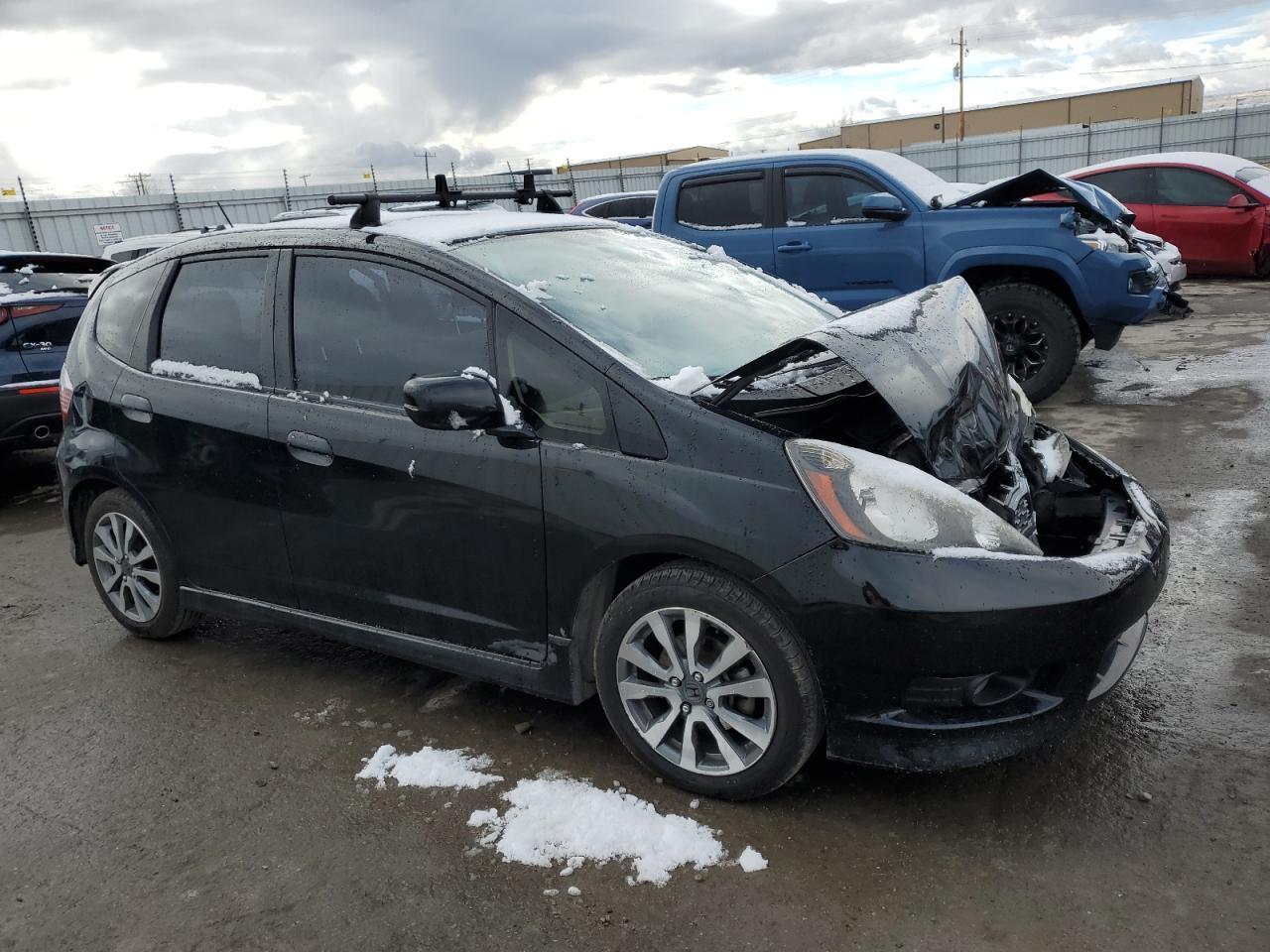 2013 HONDA FIT SPORT - Фото 4