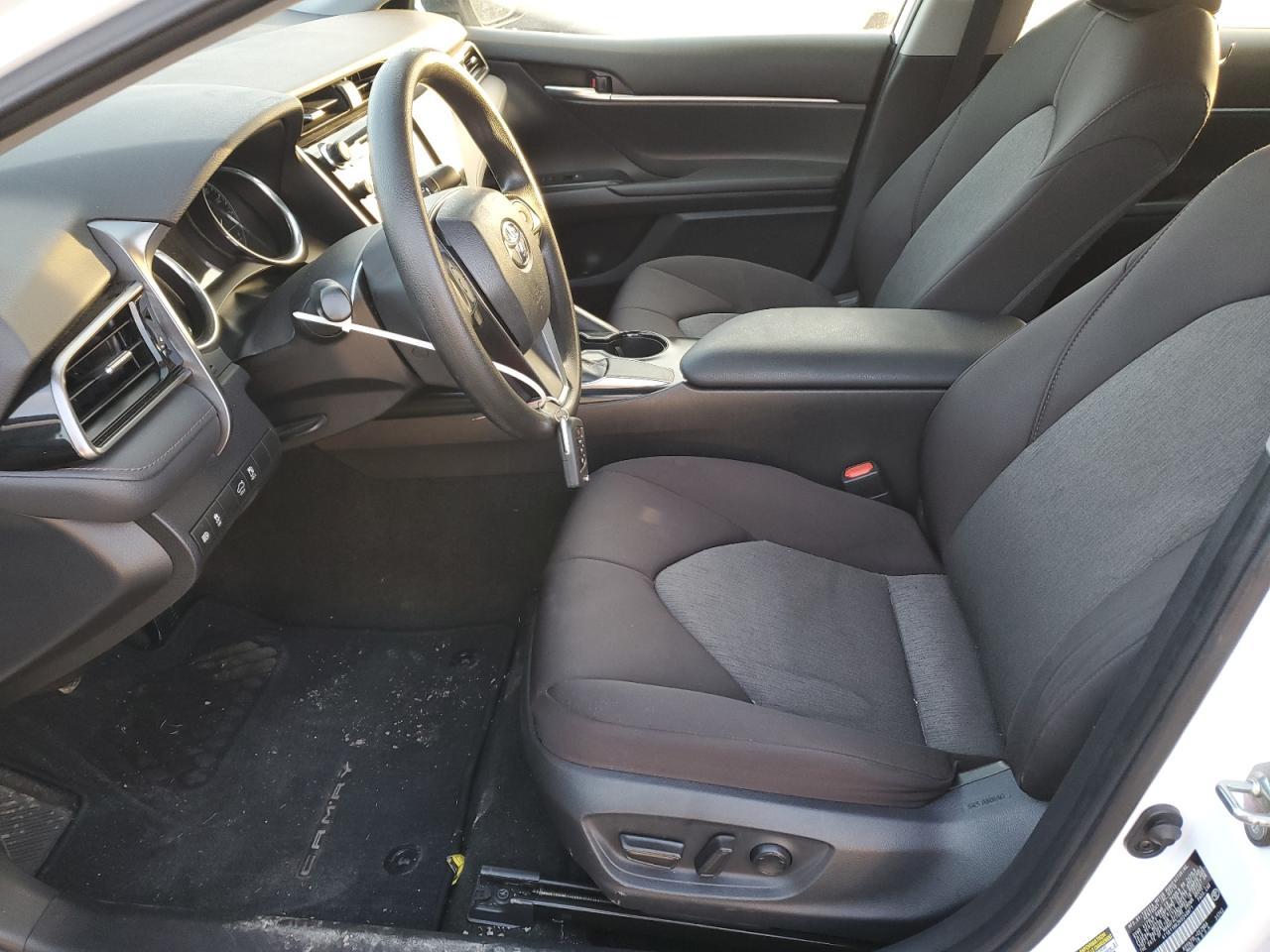 2019 TOYOTA CAMRY L - Image 7