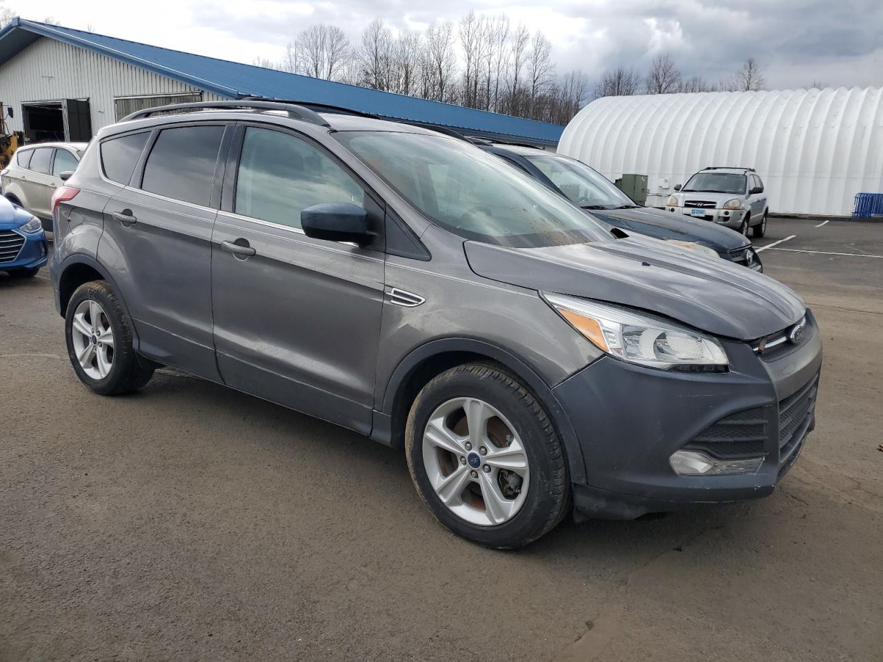 2014 FORD ESCAPE SE - Image 4