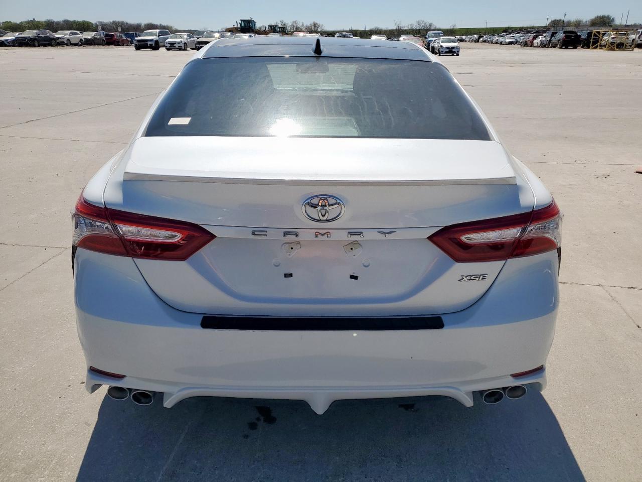 2019 TOYOTA CAMRY XSE - Фото 6
