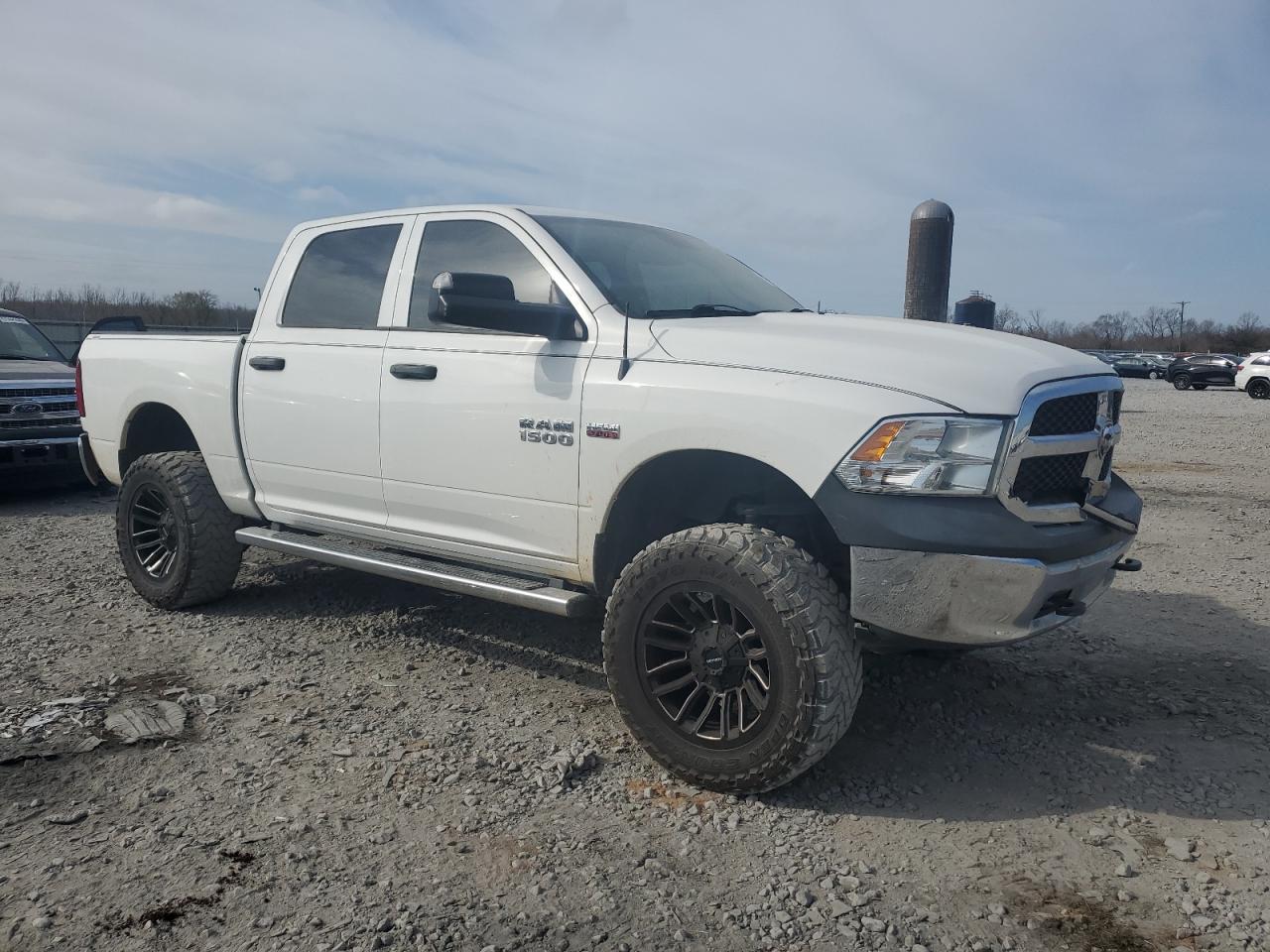 2018 RAM 1500 ST - Фото 4