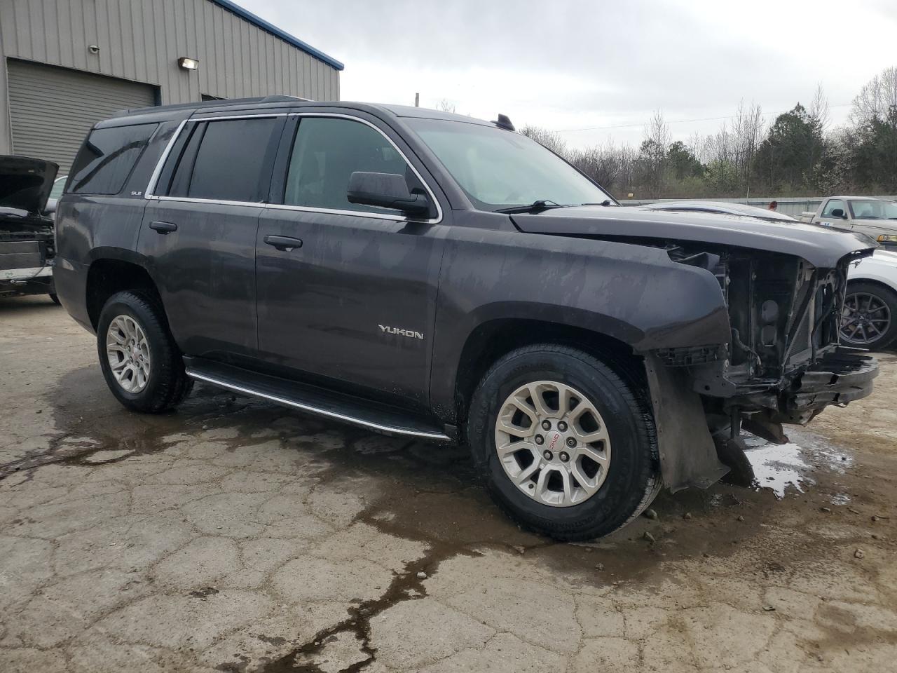 2016 GMC YUKON SLE - Фото 4
