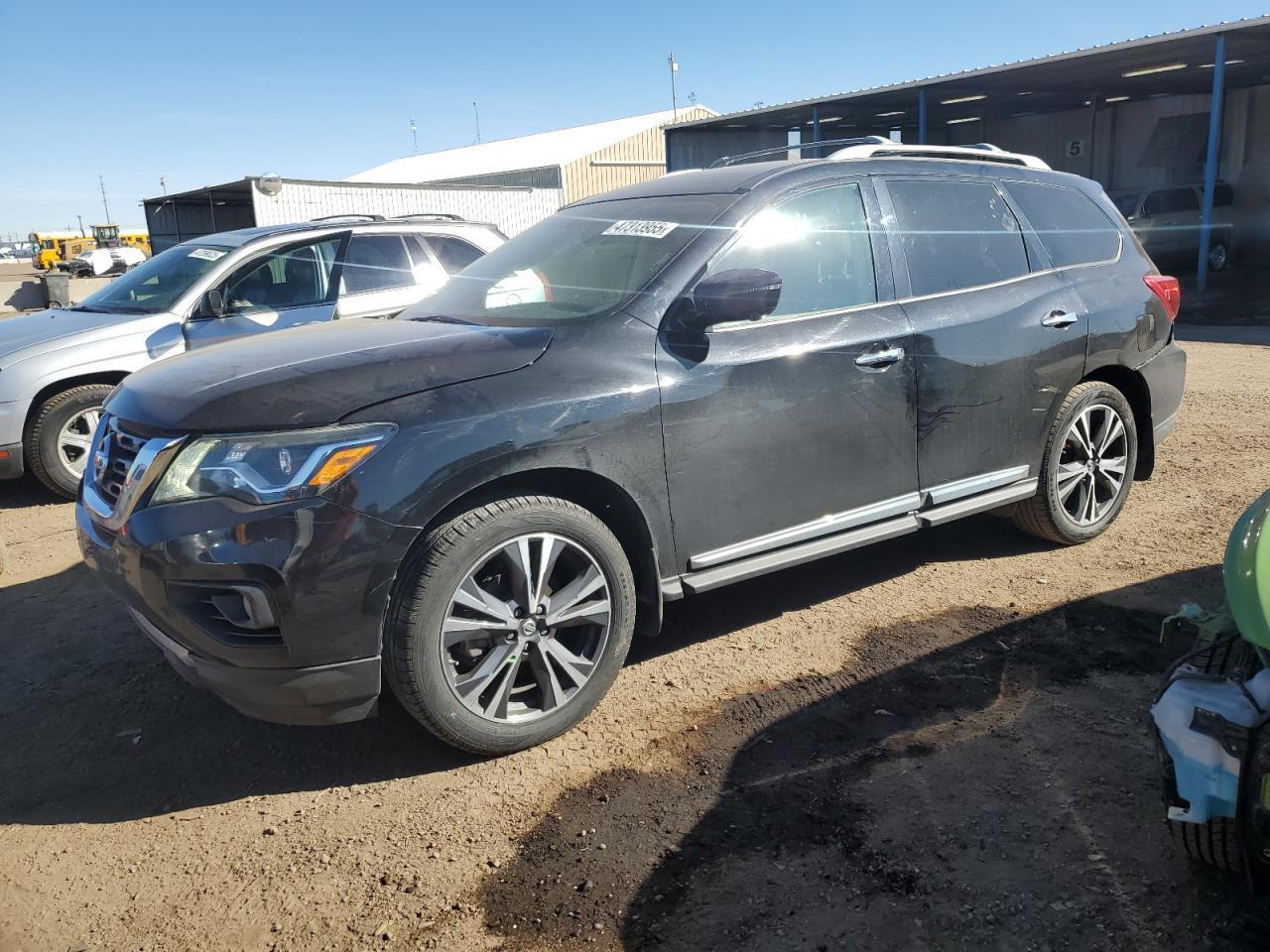 2017 NISSAN PATHFINDER