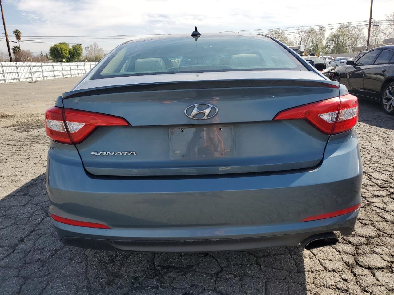 2017 HYUNDAI SONATA SE - Фото 6