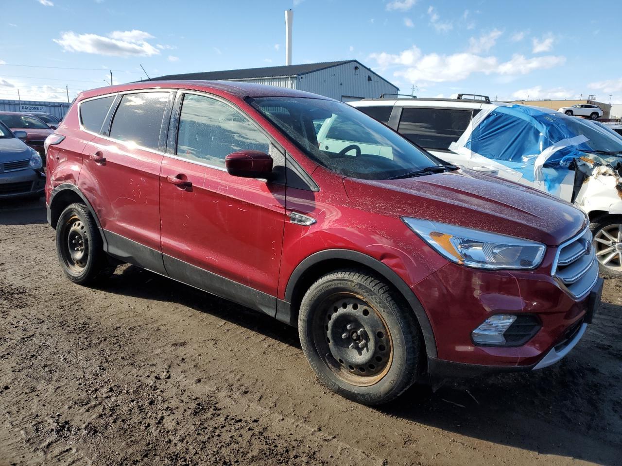 2017 FORD ESCAPE SE - Image 4