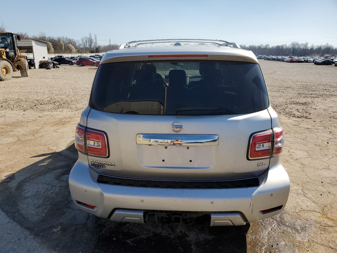 2018 NISSAN ARMADA SV - Фото 6