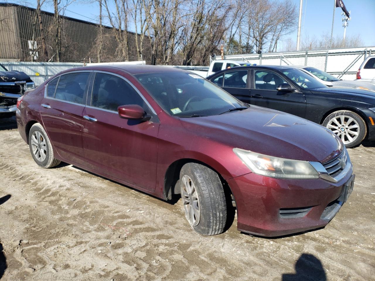 2014 HONDA ACCORD LX - Image 4