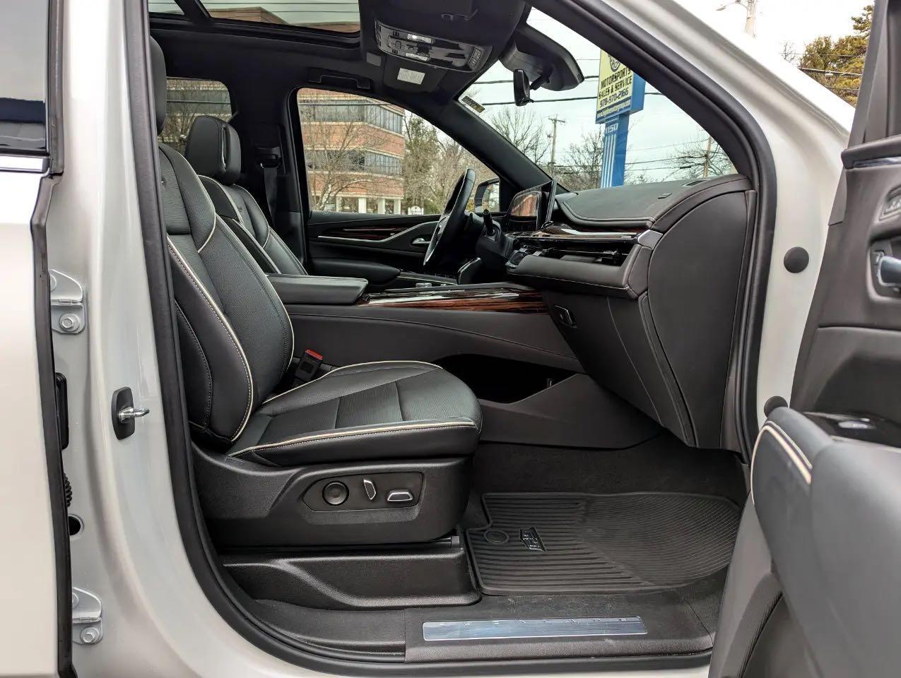 2023 CADILLAC ESCALADE E - Фото 5