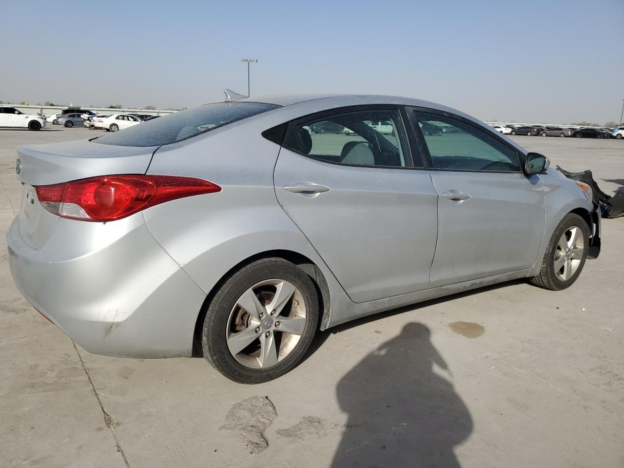2013 HYUNDAI ELANTRA GL - Фото 3