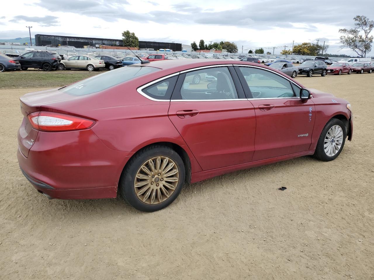 2013 FORD FUSION SE - Фото 3