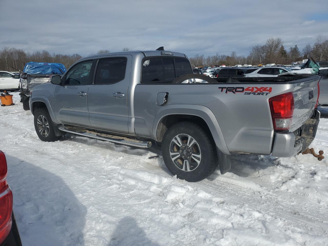 2016 TOYOTA TACOMA DOU - Фото 2