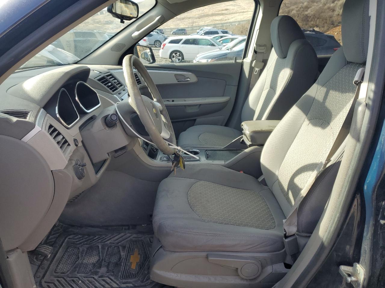 2012 CHEVROLET TRAVERSE L - Image 7