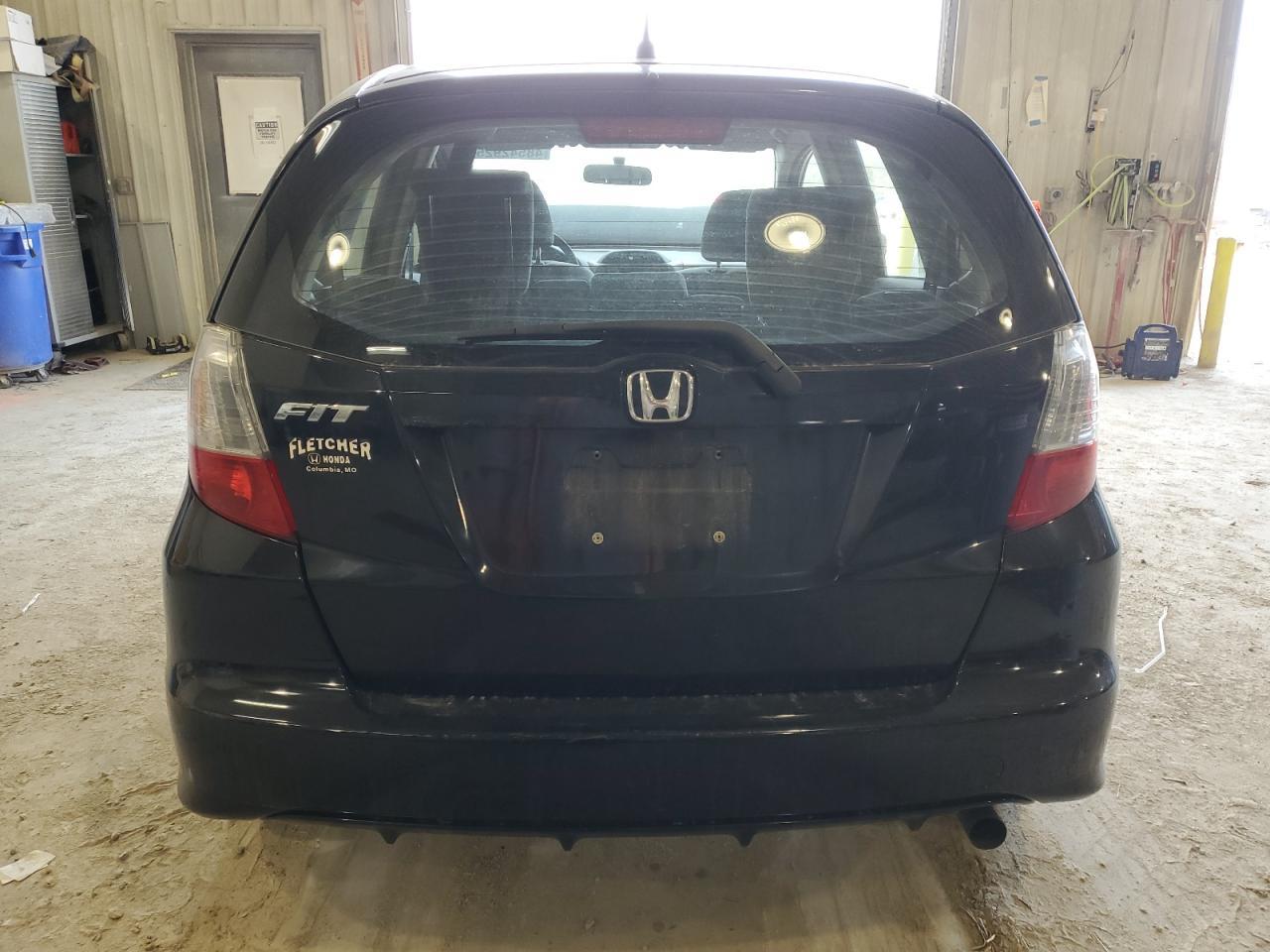 2013 HONDA FIT - Image 6
