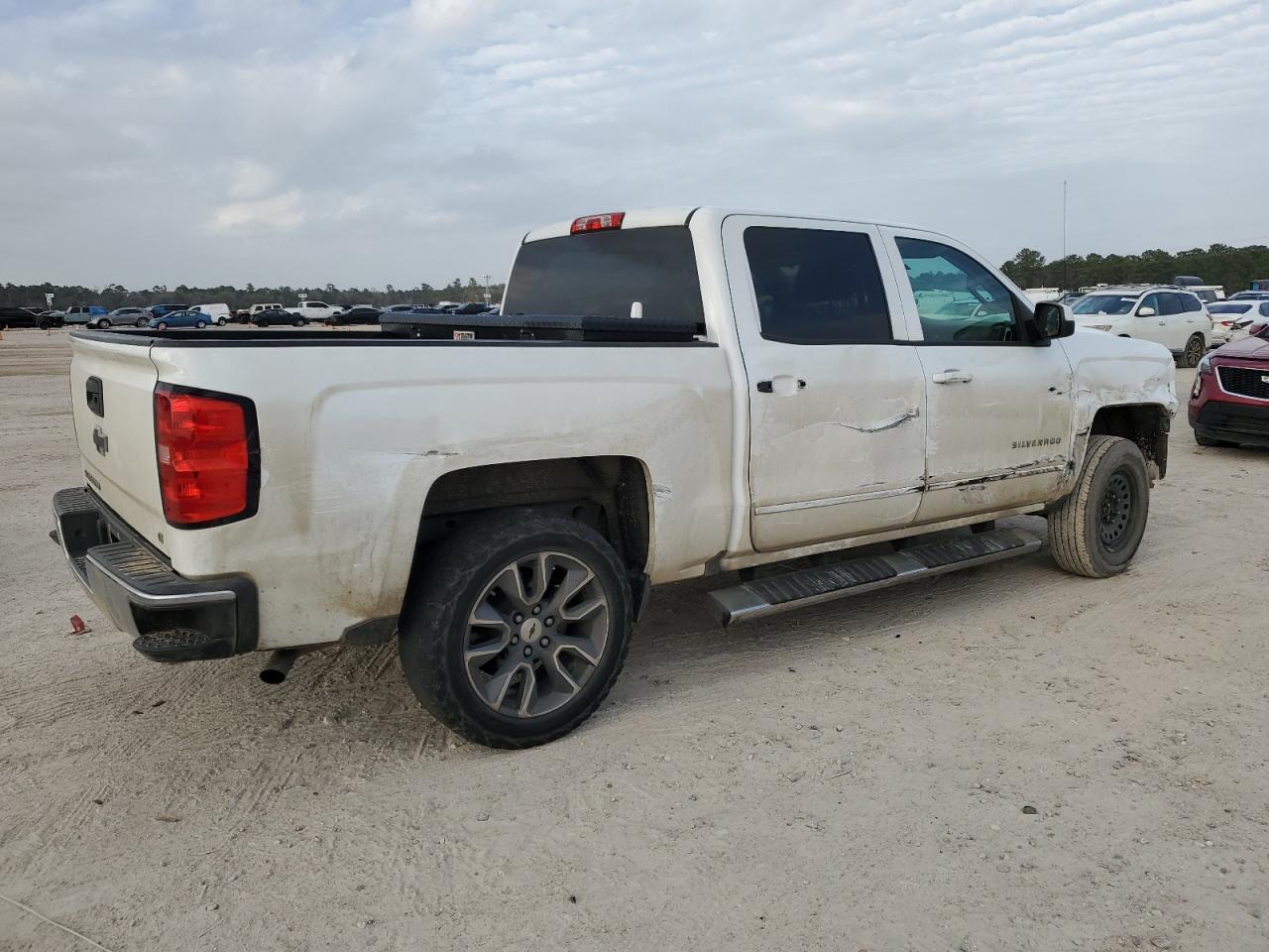2016 CHEVROLET SILVERADO - Фото 3