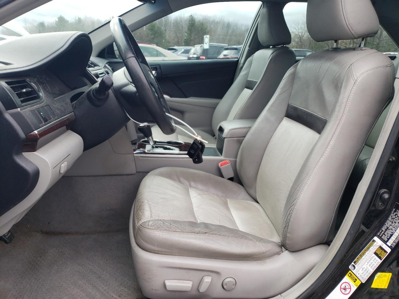2014 TOYOTA CAMRY L - Image 7