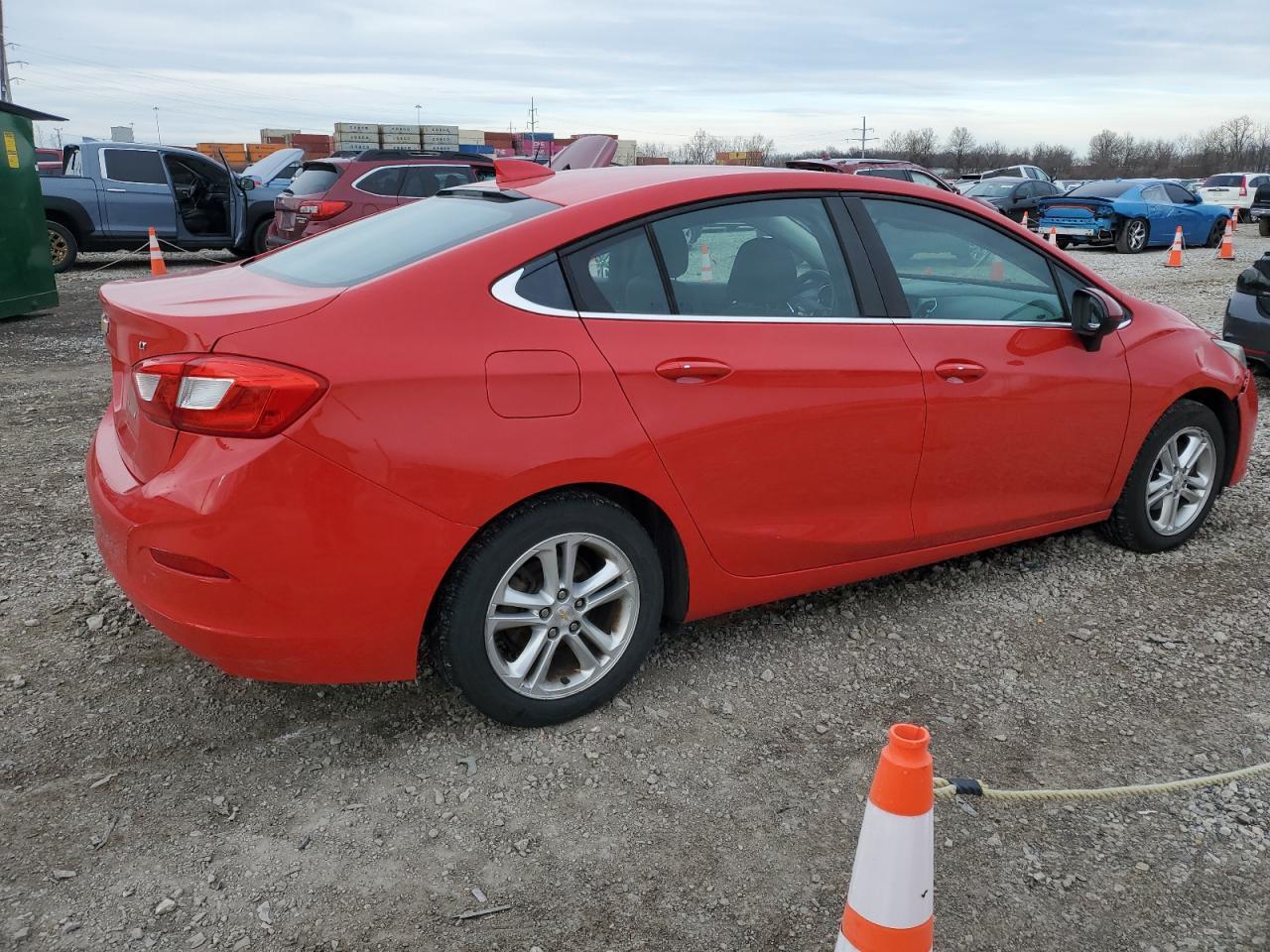 2016 CHEVROLET CRUZE LT - Image 3