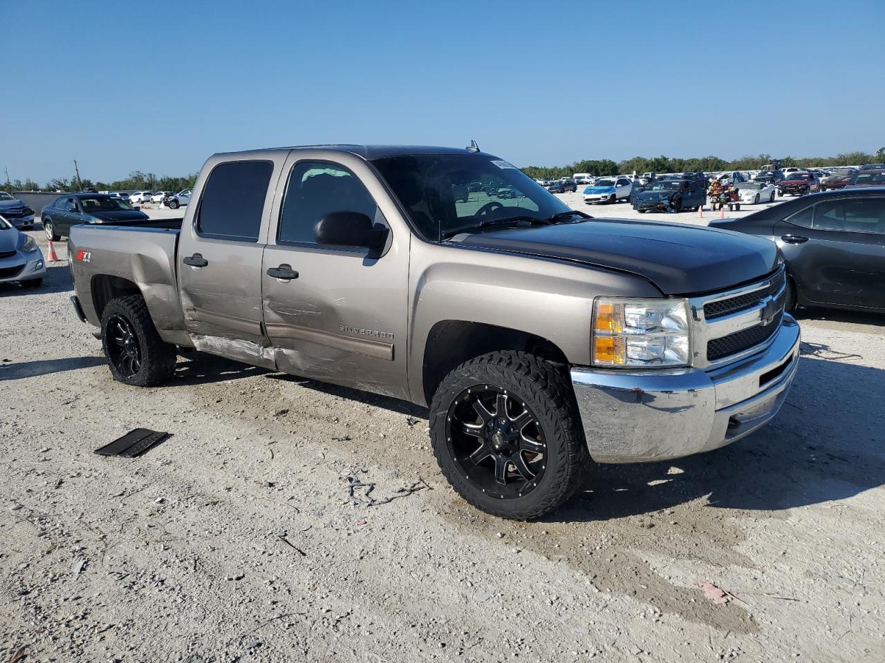 2013 CHEVROLET SILVERADO - Image 4