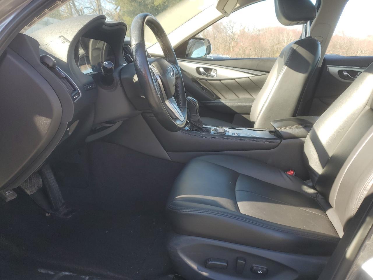 2019 INFINITI Q50 LUXE - Image 7