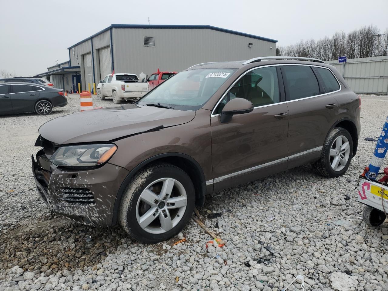 2012 VOLKSWAGEN TOUAREG V6