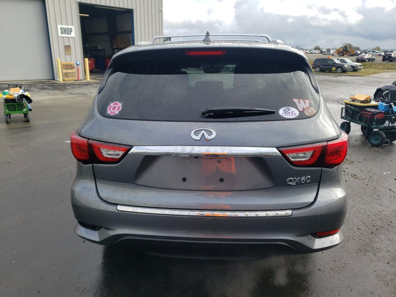 2017 INFINITI QX60 - Image 6