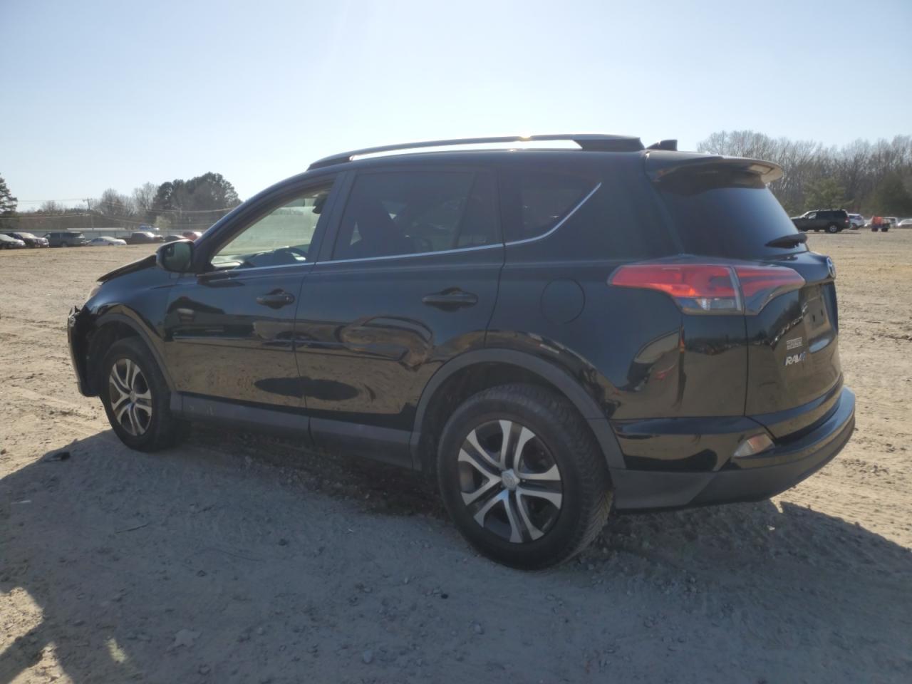 2017 TOYOTA RAV4 LE - Image 2