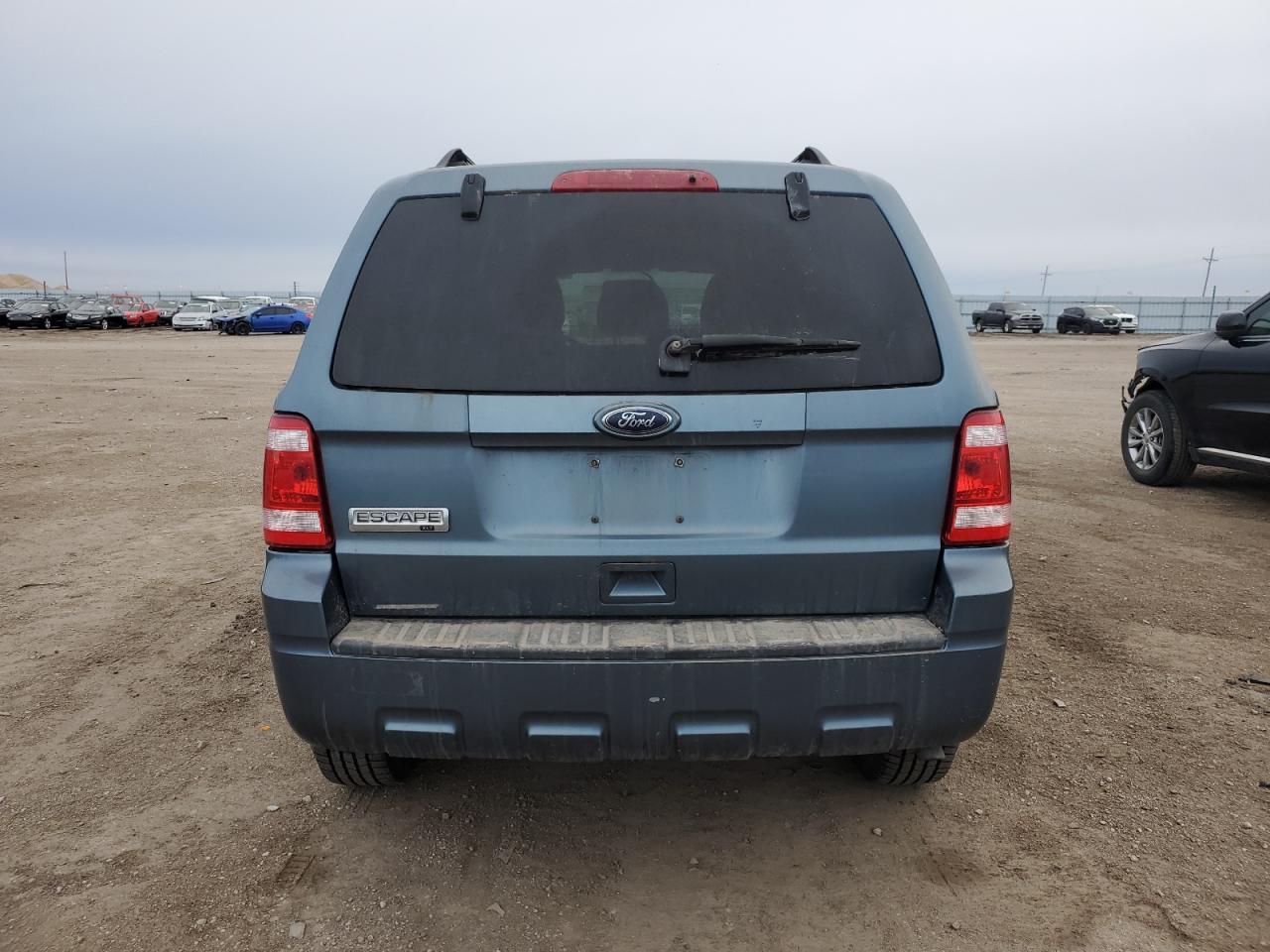 2010 FORD ESCAPE XLT - Image 6