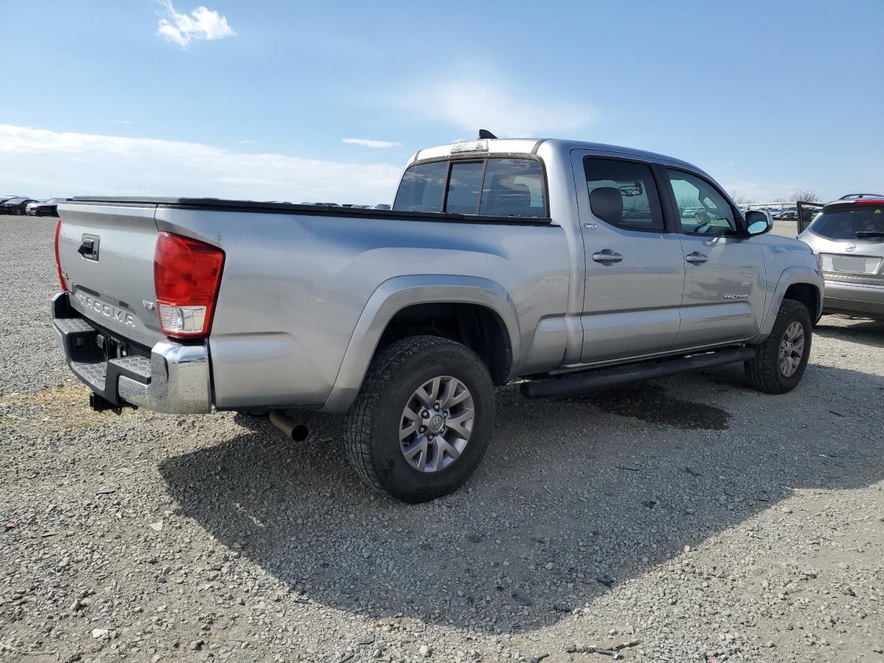 2016 TOYOTA TACOMA DOU - Фото 3