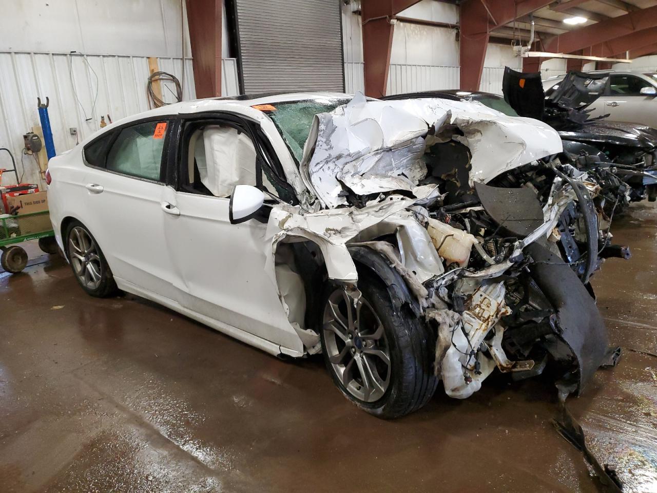2017 FORD FUSION SE - Фото 4