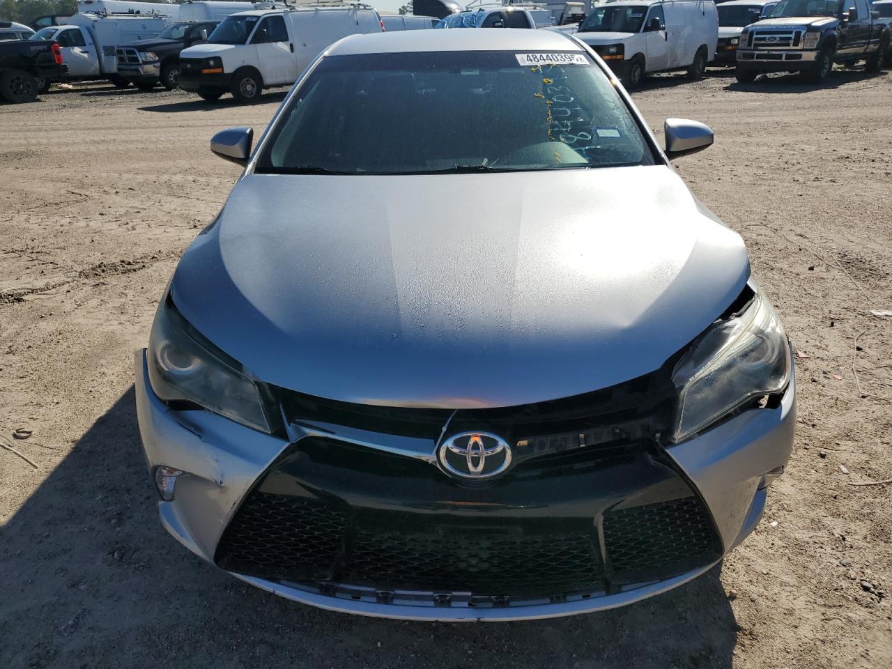 2016 TOYOTA CAMRY LE - Фото 5