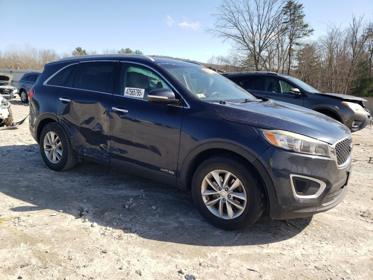 2017 KIA SORENTO LX - Фото 4