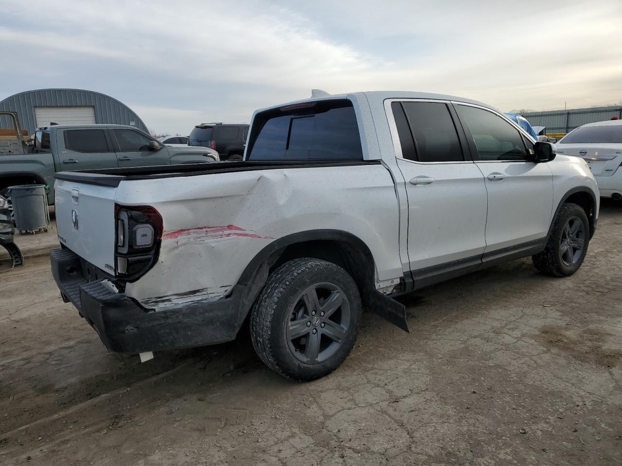 2022 HONDA RIDGELINE - Image 3