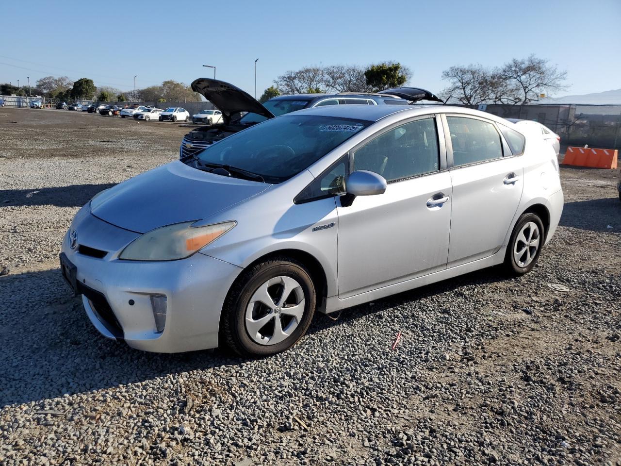2013 TOYOTA PRIUS