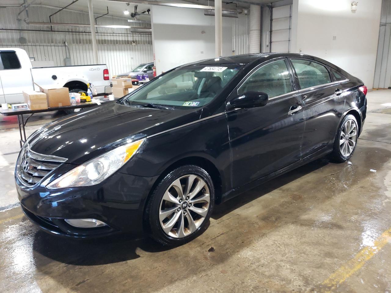 2011 HYUNDAI SONATA SE