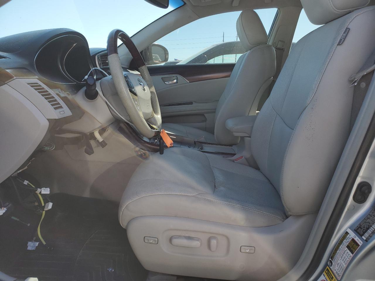 2011 TOYOTA AVALON BAS - Image 7
