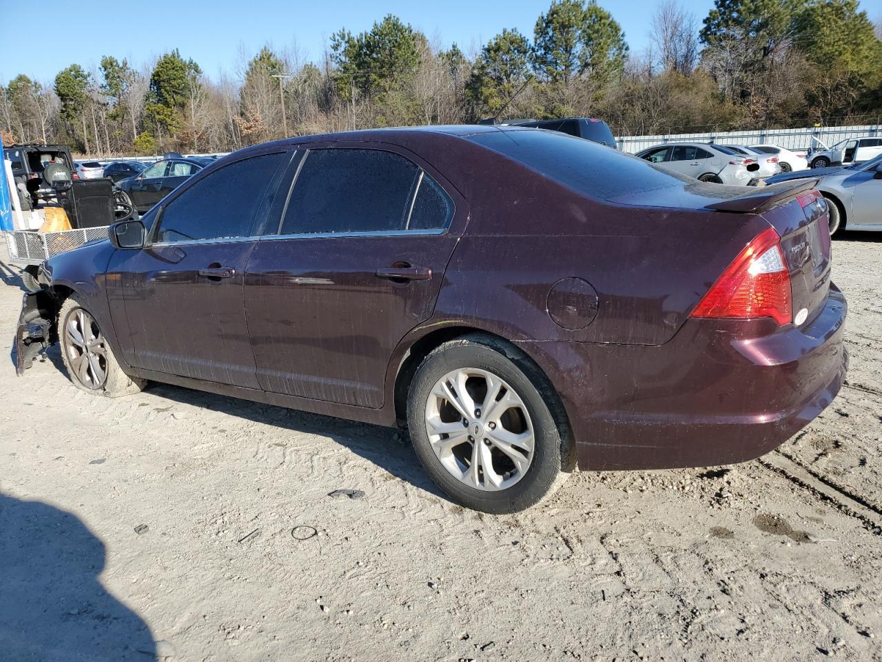 2012 FORD FUSION SE - Image 2
