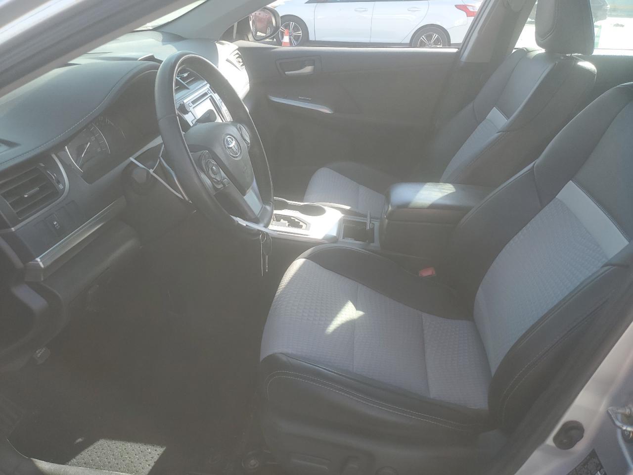 2014 TOYOTA CAMRY L - Фото 7