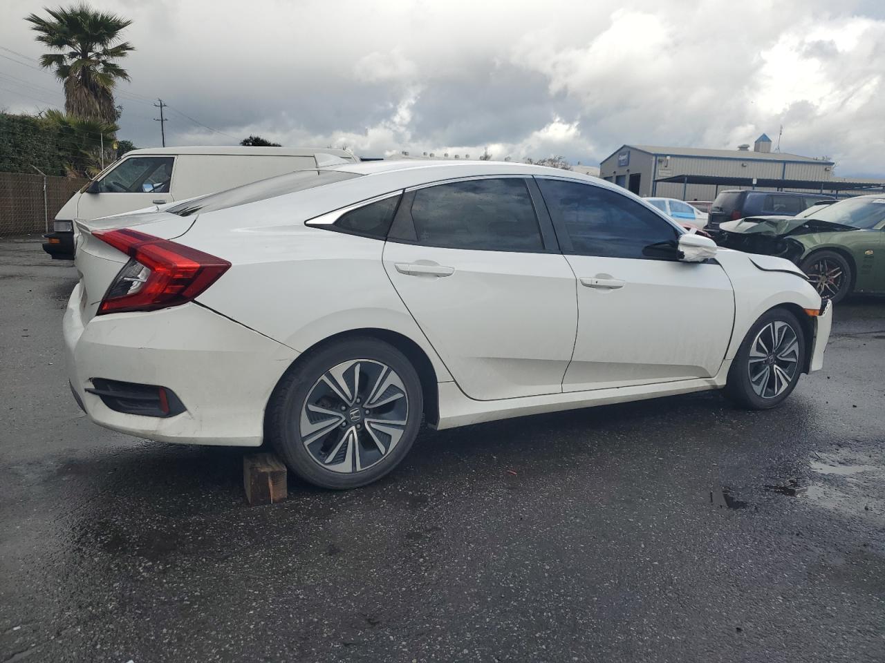 2016 HONDA CIVIC EX - Image 3