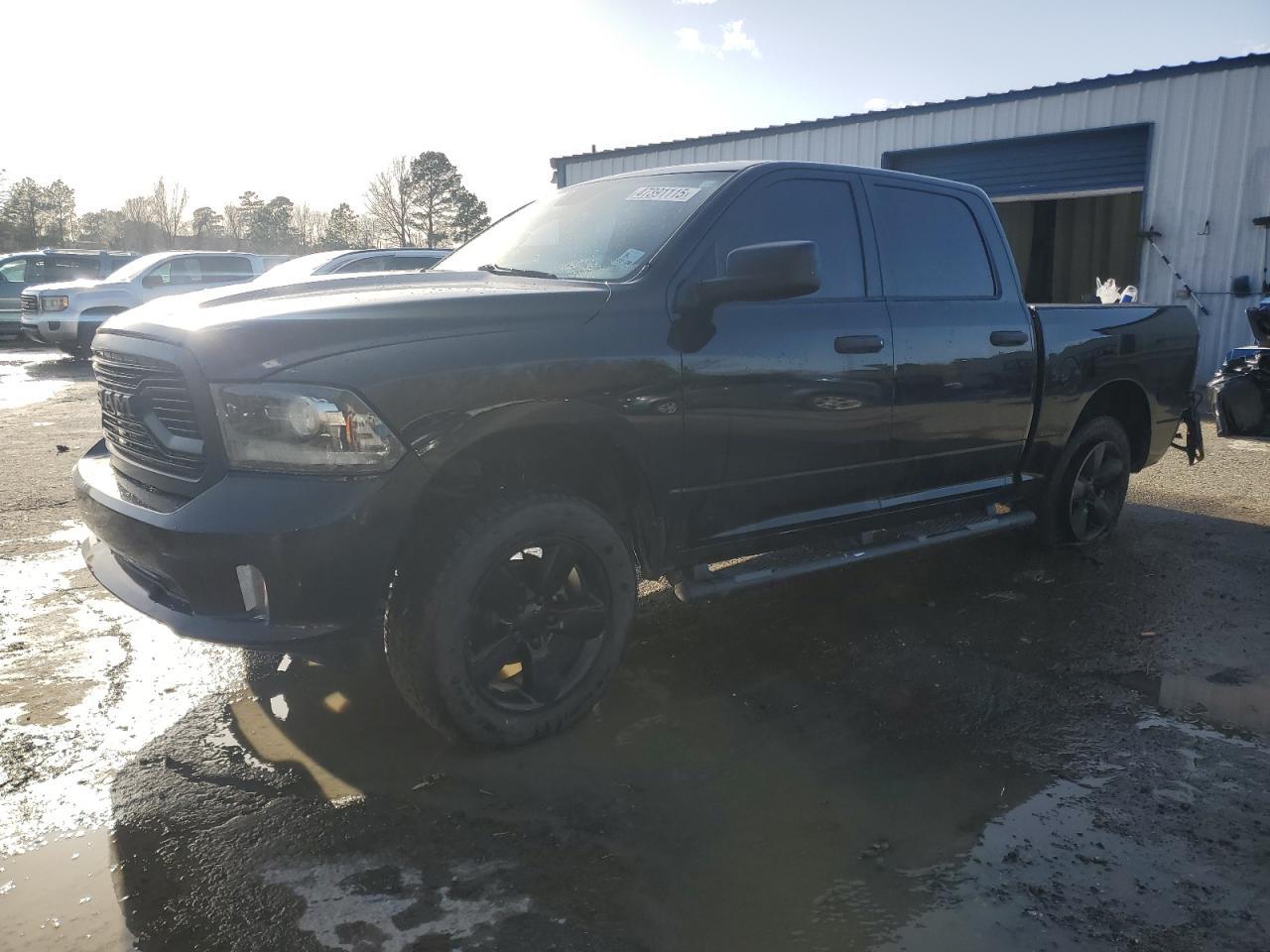 2014 RAM 1500 ST