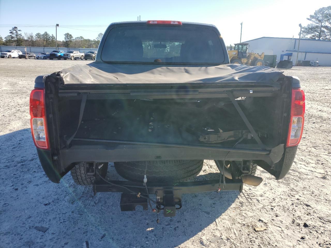 2012 NISSAN FRONTIER S - Фото 6