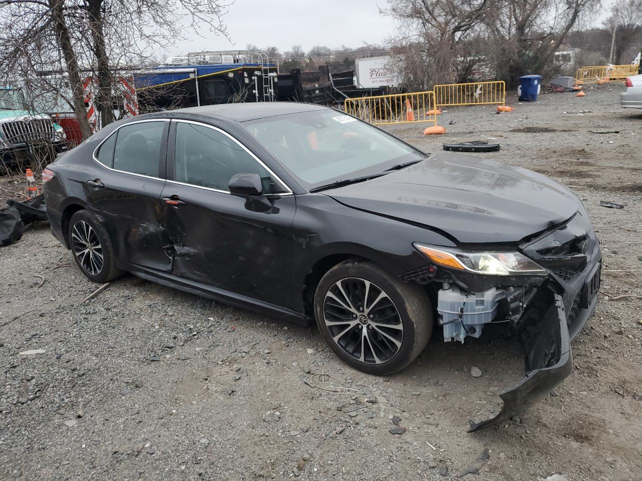 2020 TOYOTA CAMRY SE - Image 4